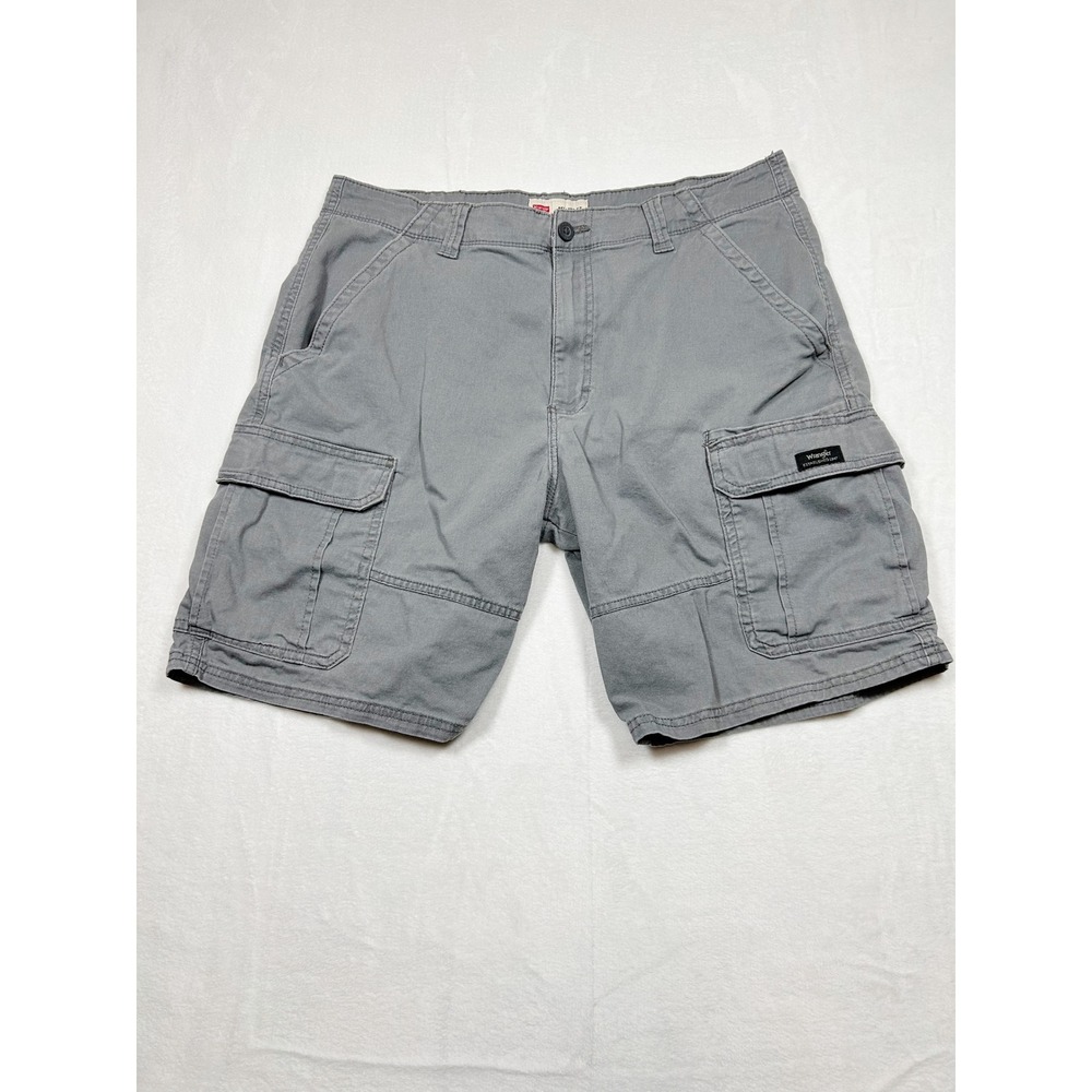 Wrangler Relaxed Fit Cargo Shorts Gray 36 Utility Workwear Outdoor - Picture 1 of 7